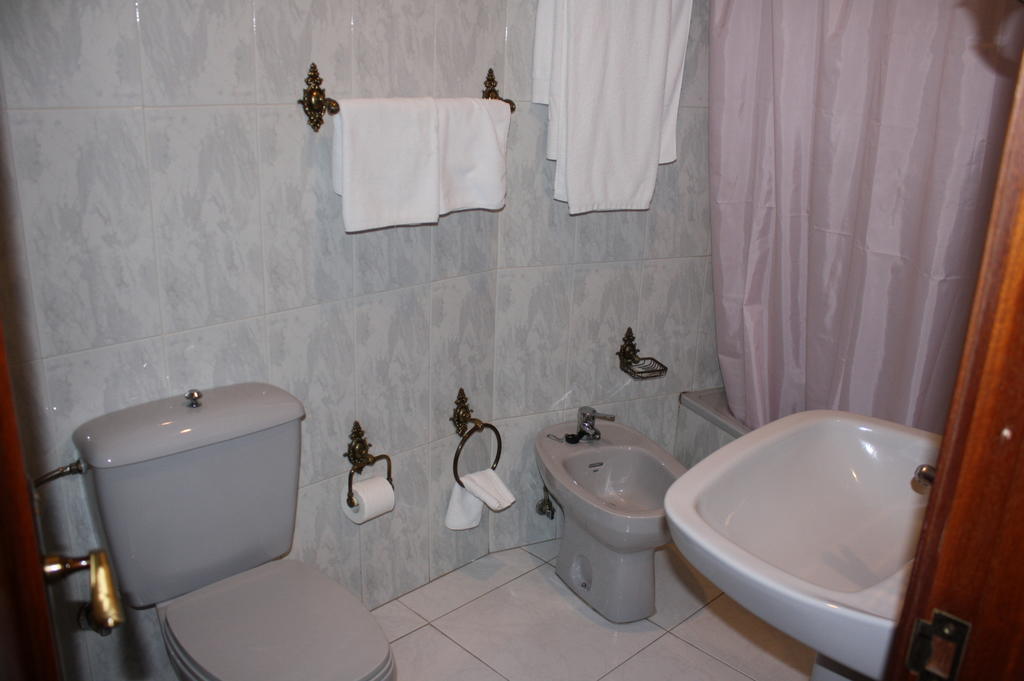 Hotel Cristaleiro Gondomar Quarto foto